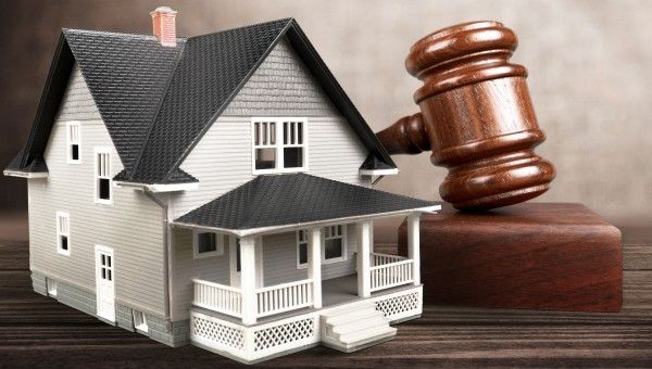 Inadimplência histórica de mais de 70 milhões de brasileiros acelera onda de investimentos em leilões de imóveis