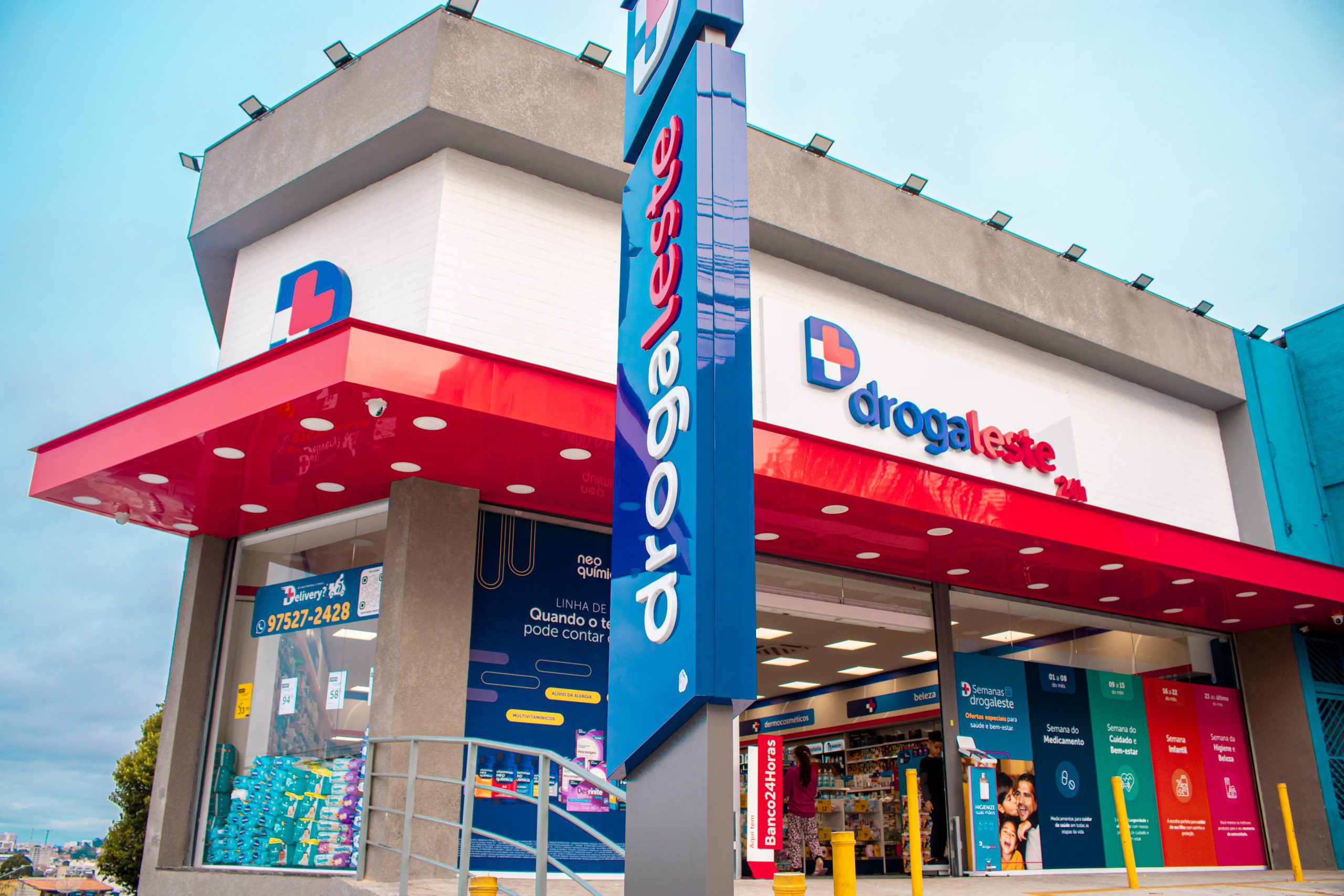 Drogaleste inaugura unidade em Santos e amplia expansão no litoral